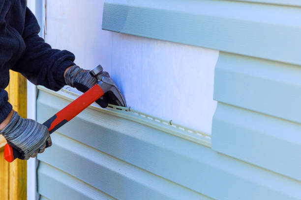 Reliable Siding Inspection contractor in Chesterfield, IN by Squared Siding